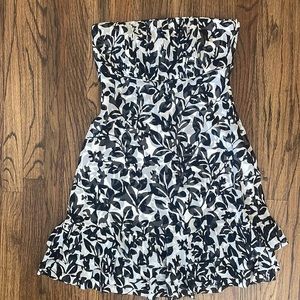 White House Black Market Strapless Dress